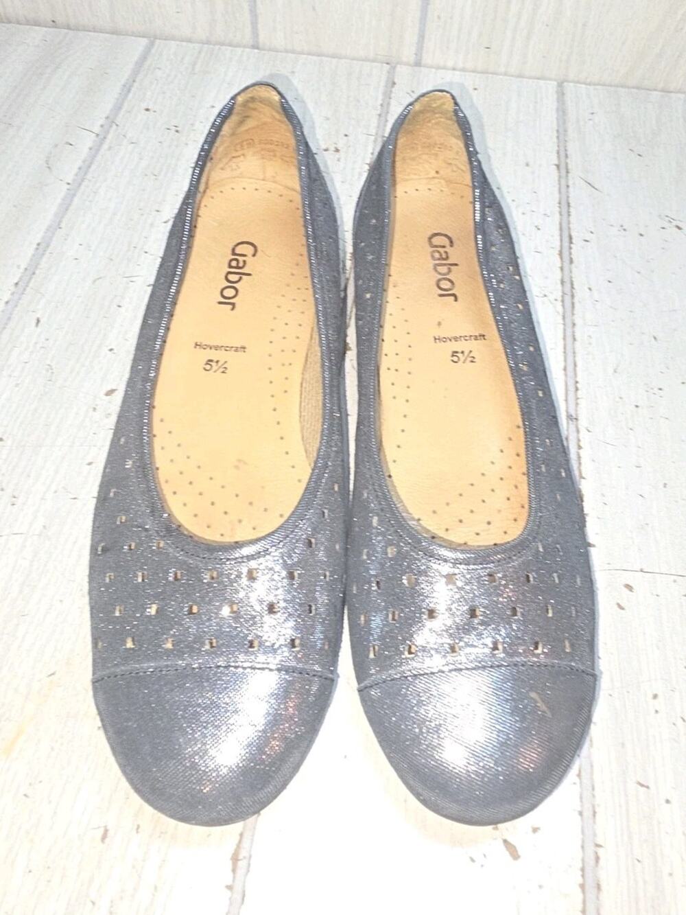 Gabor Shiny Silver Flats Slip On Perforated Women's Size 8 Sparkly Comfort Shoes